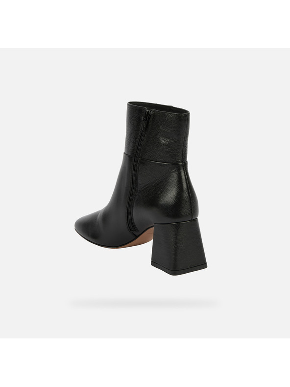 Geox Crne ženske gležnjače Geox Coronilla