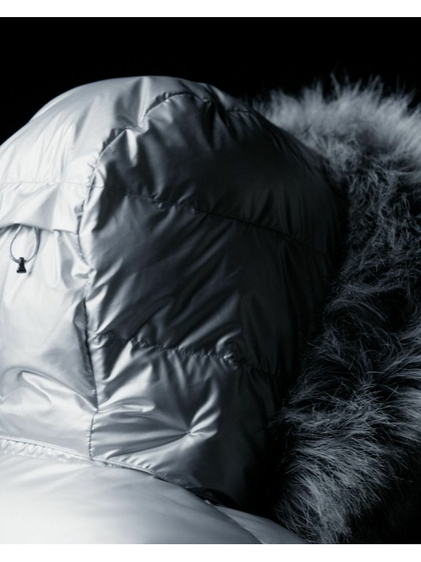 Kilpi Ženska srebrna zimska izolirana jakna Kilpi LTD SIRIUS-W Srebrna