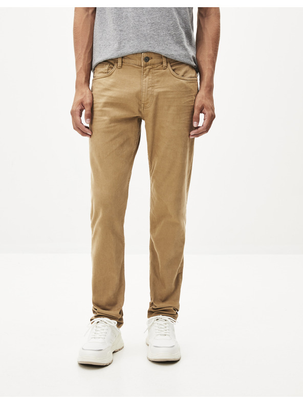 Celio Jopry Traperice