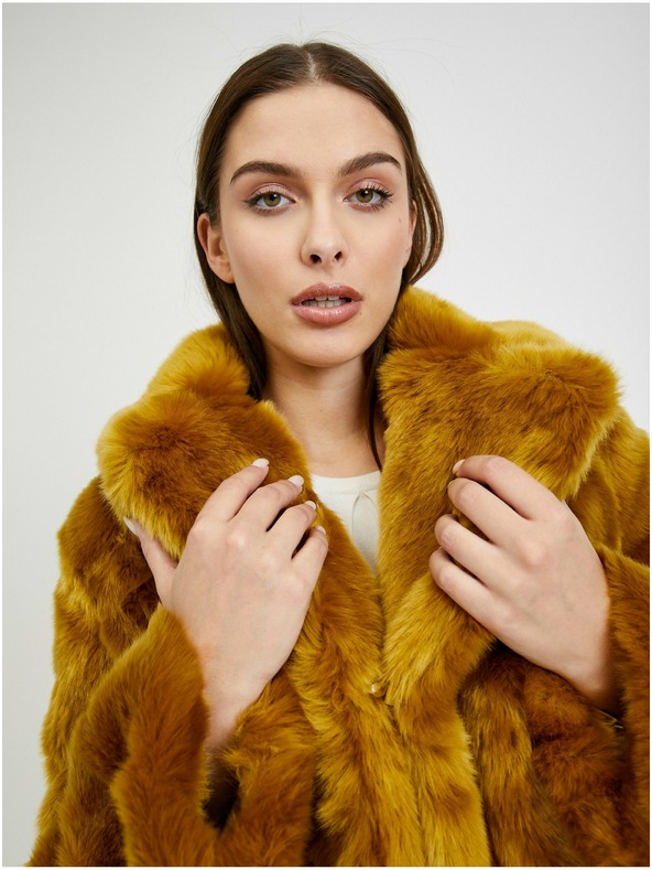 Orsay Ženski kaput boje senfa od umjetnog krzna ORSAY