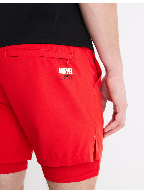 Celio Crvene sportske kratke hlače Celio Marvel - Iron Man