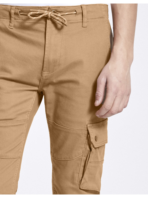 Celio Celio Nolyte bež hlače