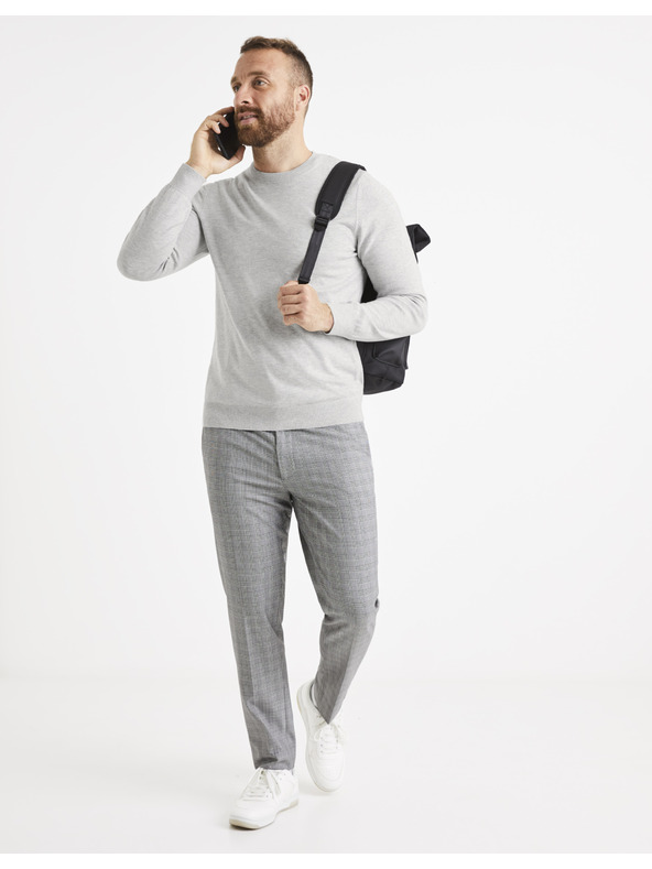 Celio Svijetlo sivi muški base džemper Celio