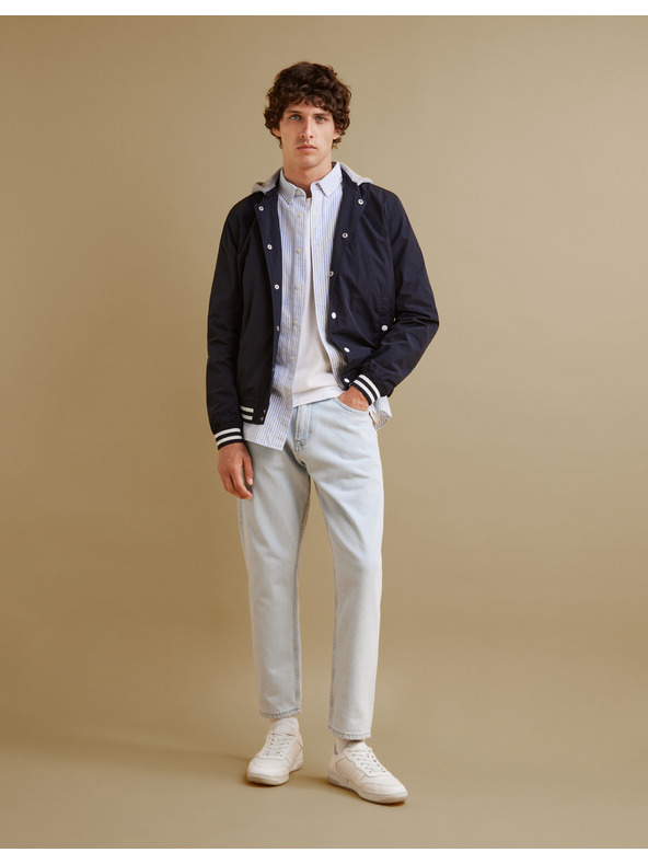 Celio Svijetloplava muška prugasta košulja običnog kroja marke Celio Caoxfordy