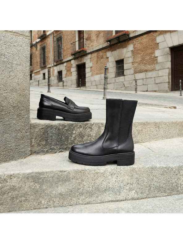 Geox Crne ženske mokasine Spherica Ec7