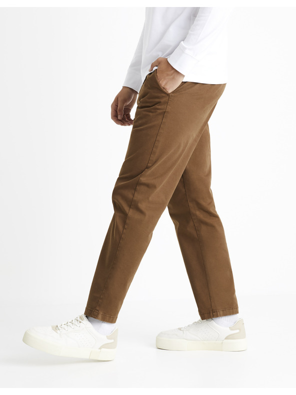 Celio Celio Cochicrop smeđe muške hlače