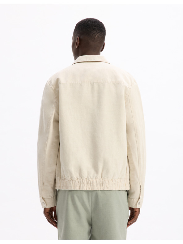 Celio Jakna Lumarlon