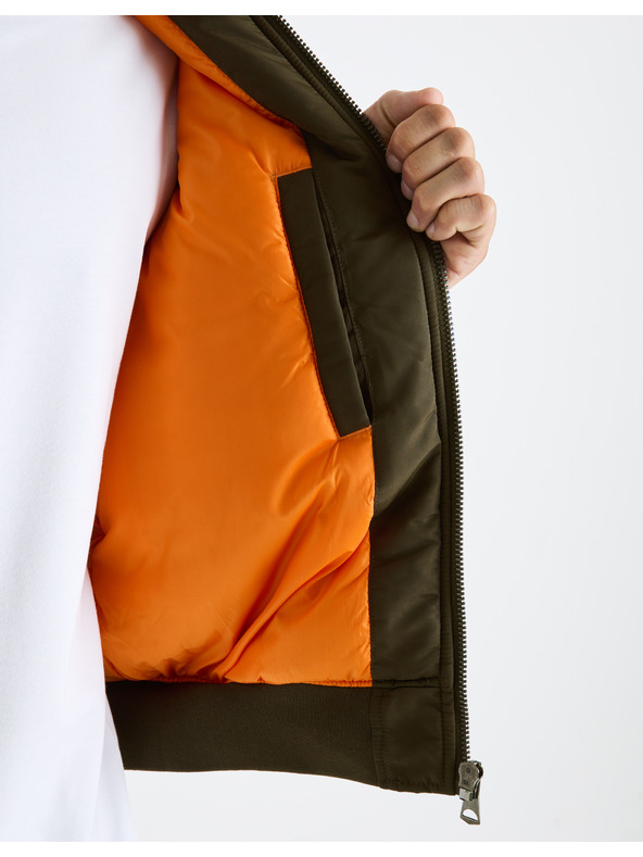 Celio Bomber jakna s kapuljačom Fujameshoo