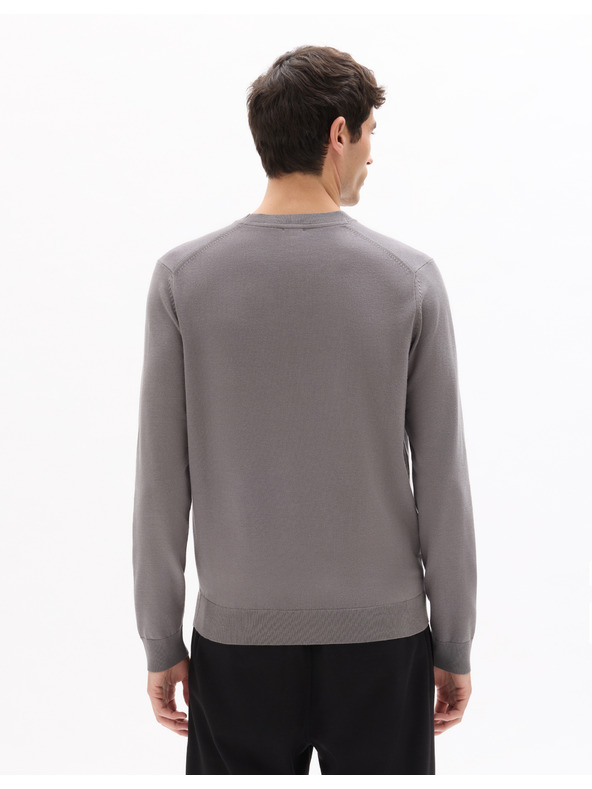 Celio Pulover Neviskozv