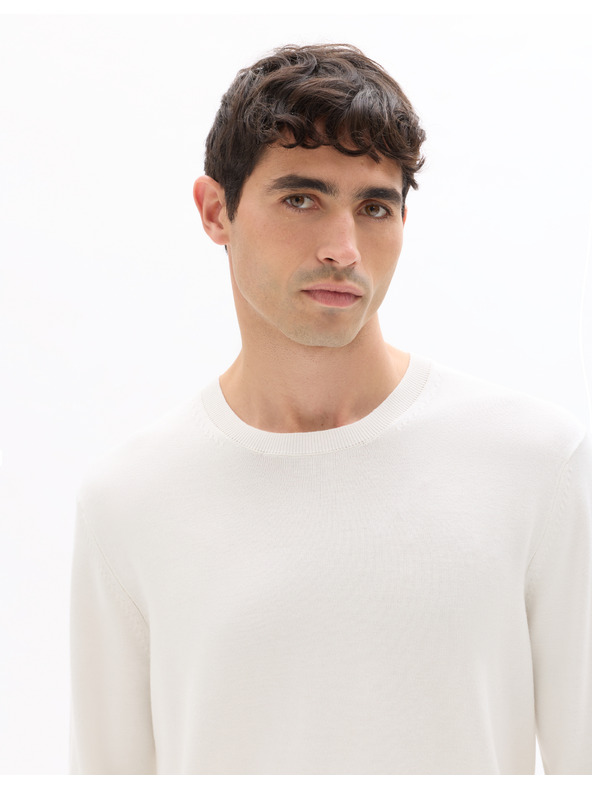 Celio Pulover Neviskozv