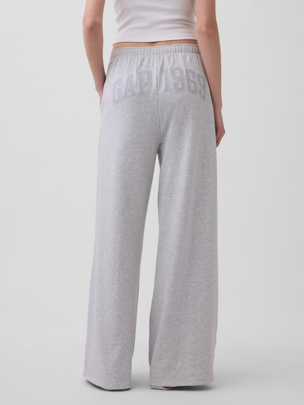 GAP Baggy trenirka s logom 1969 GAP