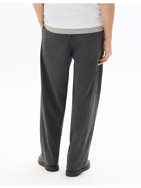 Celio 24H hlače Nopleat