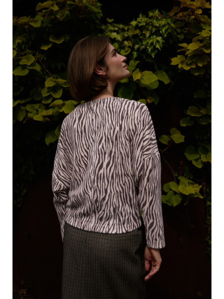 Moodo Blouse with Animal Print Beige Moodo