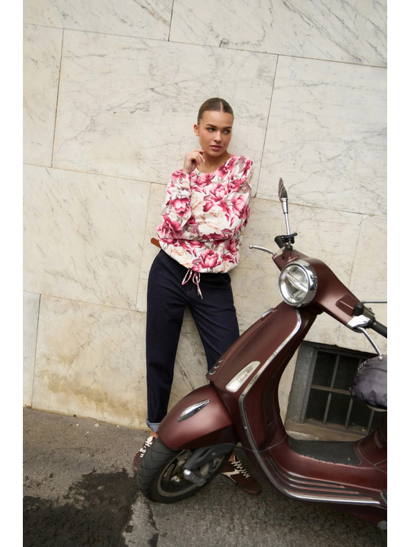 Moodo Cvjetna dukserica ružičasta Moodo