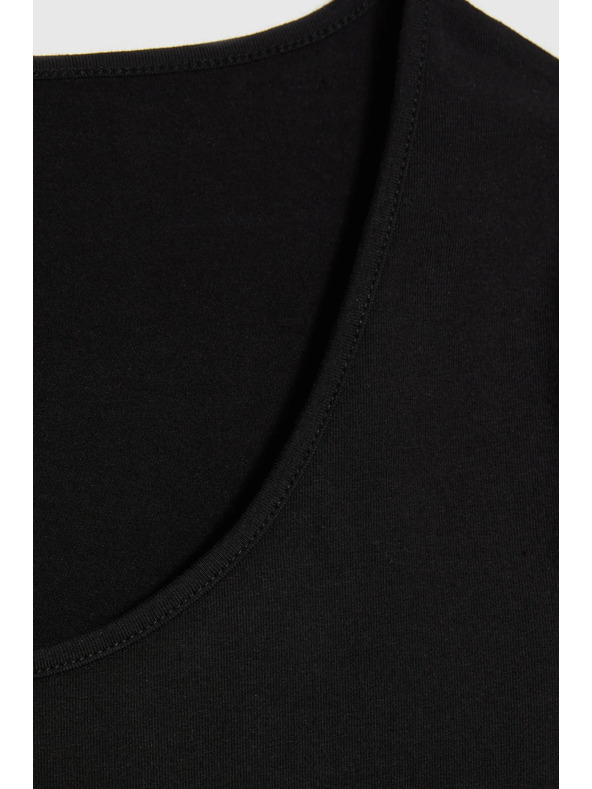 Moodo Pamučna majica crna Moodo