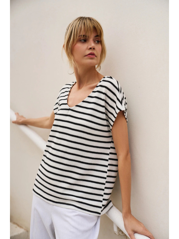 Moodo Bijela prugasta bluza Moodo