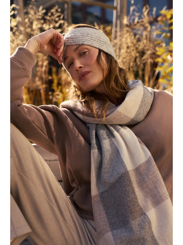 Moodo Pletena siva traka za glavu Moodo