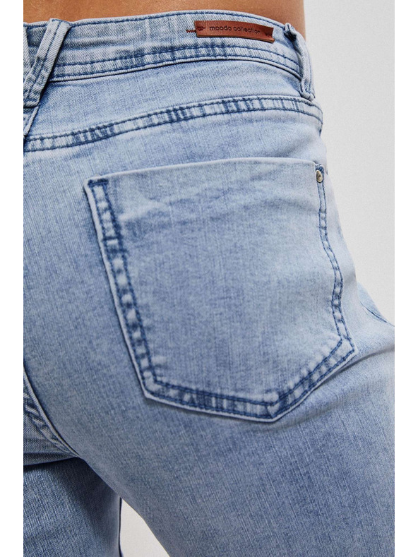 Moodo Svjetloplave traperice srednjeg struka s džepovima Moodo