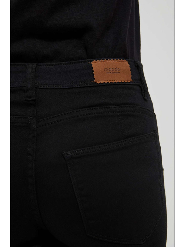 Moodo Skinny push up traperice oderanih rubova crne Moodo