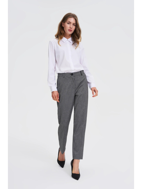 Moodo Bijela košulja s ovratnikom Moodo