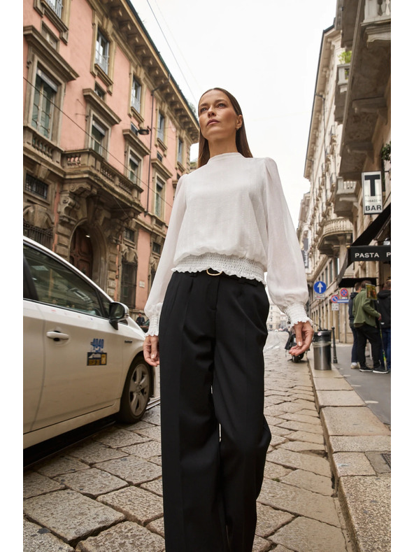 Moodo Bijela košulja s naboranim rukavima Moodo