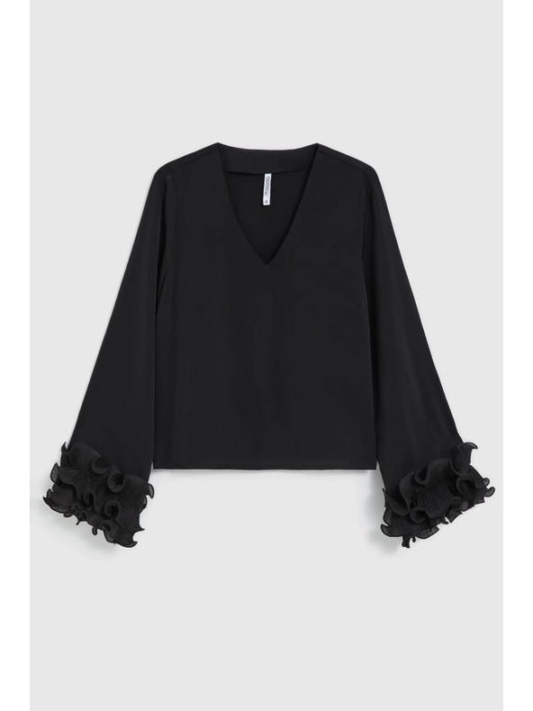 Moodo Crna košulja s volanima na rukavima Moodo