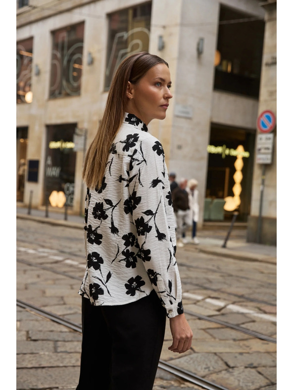 Moodo Viskozna košulja s cvjetnim uzorkom bijela Moodo