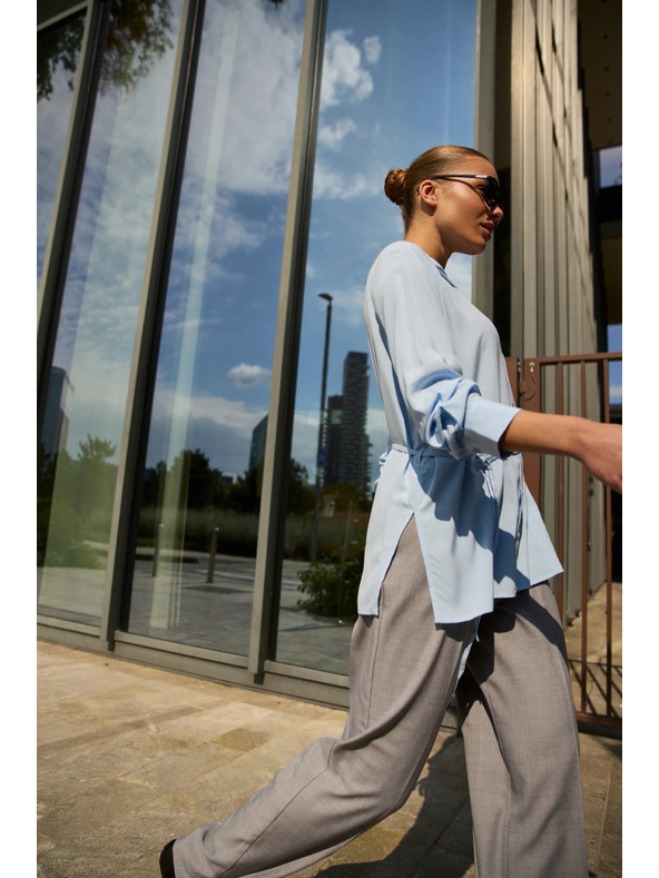 Moodo Svjetloplava bluza s vezivanjem Moodo