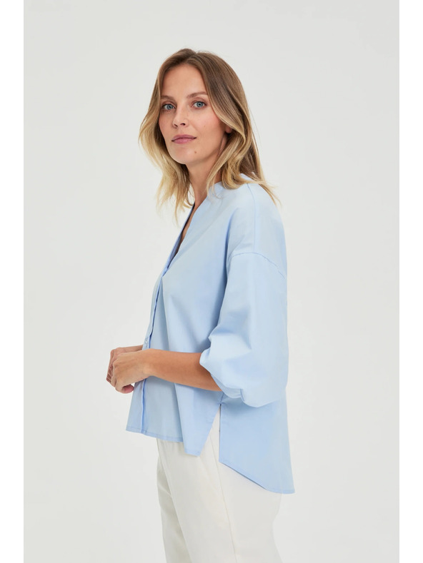 Moodo Svjetloplava košulja s naboranim rukavima Moodo