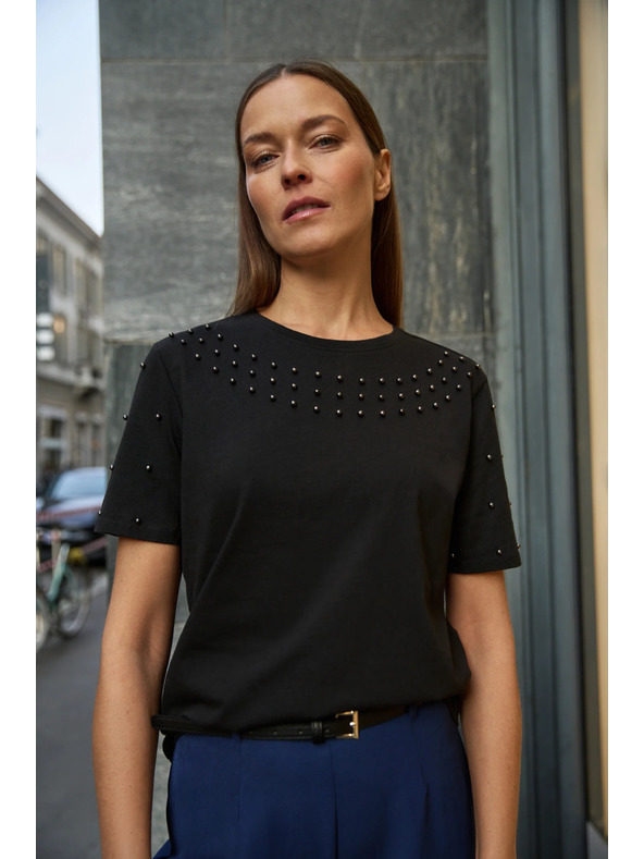 Moodo Crna majica s perlicama Moodo