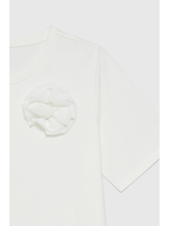 Moodo Bijela majica s cvjetnim motivom Moodo