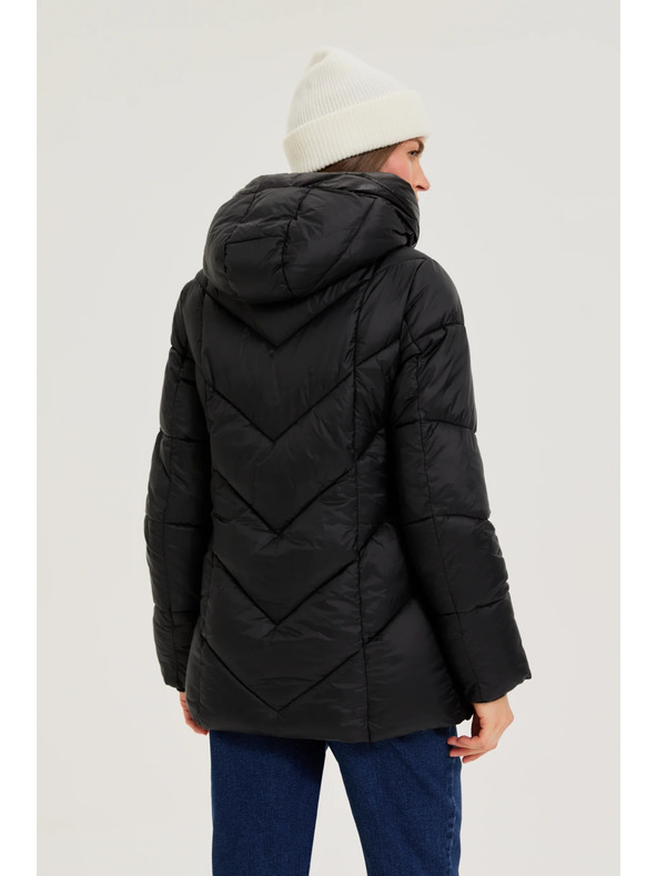 Moodo Prošivena jakna s kapuljačom crna Moodo