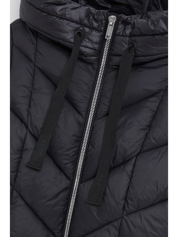 Moodo Prošivena jakna s kapuljačom crna Moodo