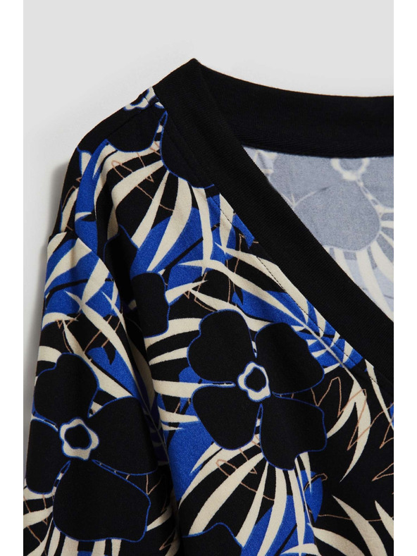 Moodo Uzorkovana bluza s V-izrezom u crnoj boji Moodo