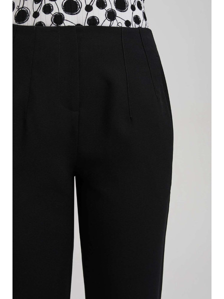 Moodo Crne hlače ravnih nogavica Moodo