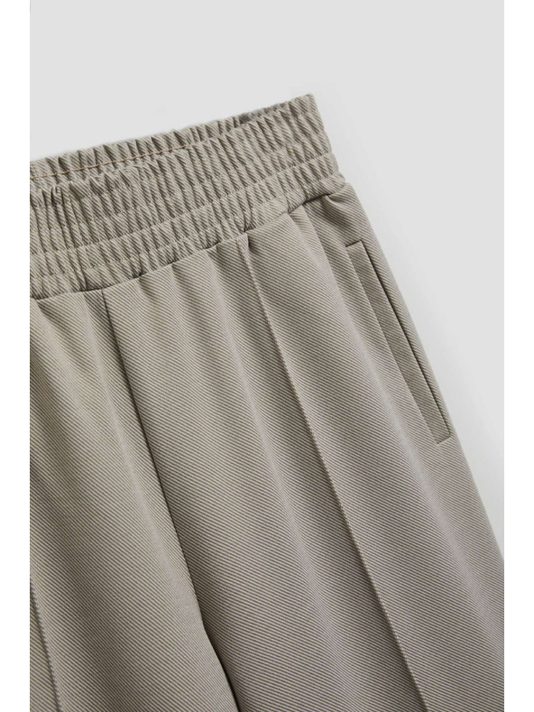 Moodo Smeđe hlače sa strukturom i širokim nogavicama Moodo