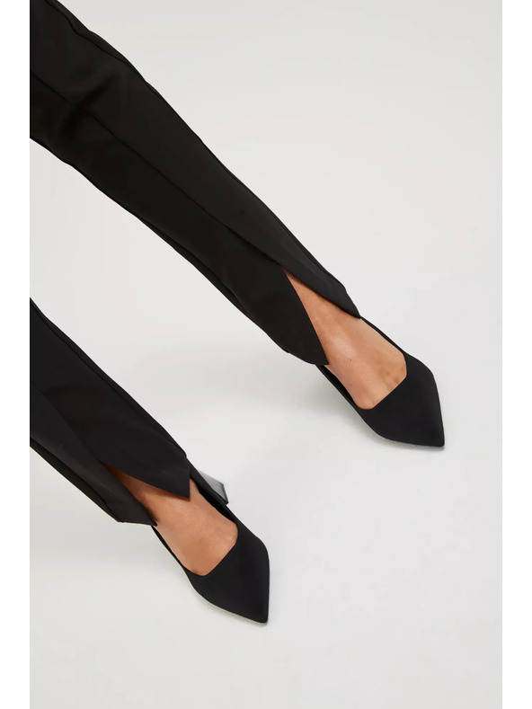 Moodo Hlače sa strukturom i prorezom Moodo