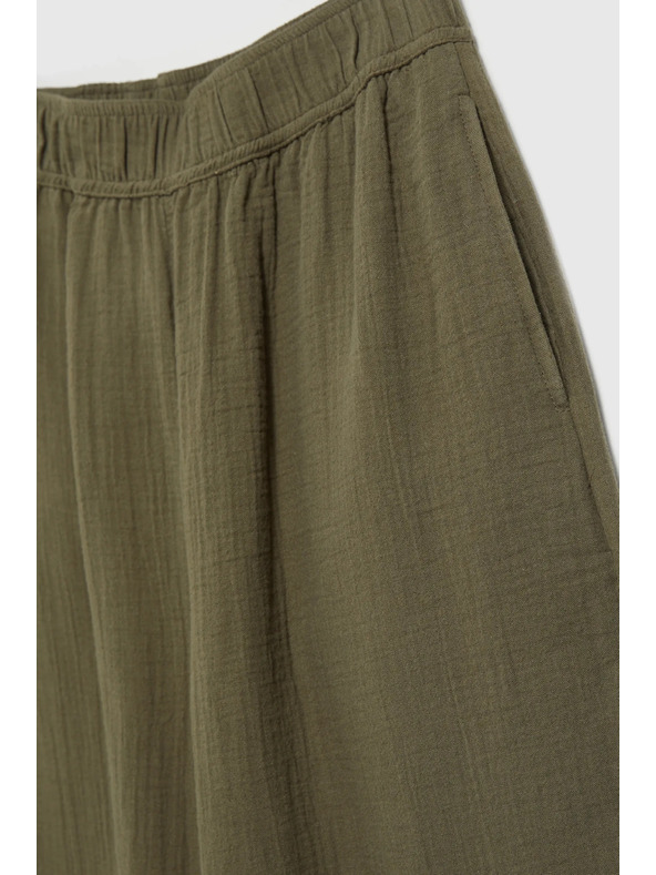 Moodo Maslinaste pamučne hlače s širokim nogavicama Moodo