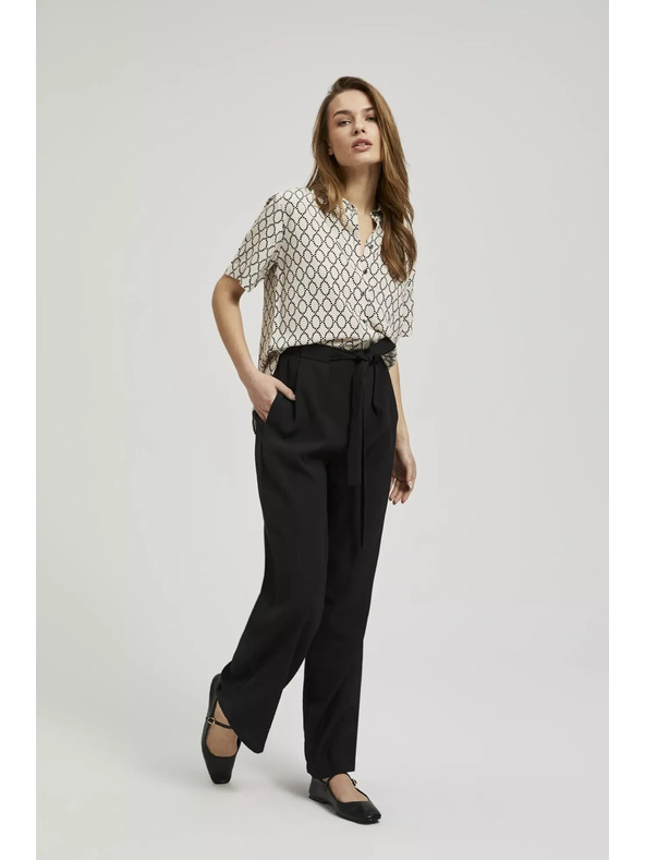 Moodo Glatke hlače s širokim nogavicama i pojasom u struku crne Moodo
