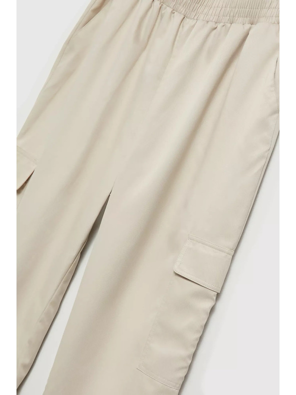 Moodo Bež cargo hlače ravnih nogavica Moodo