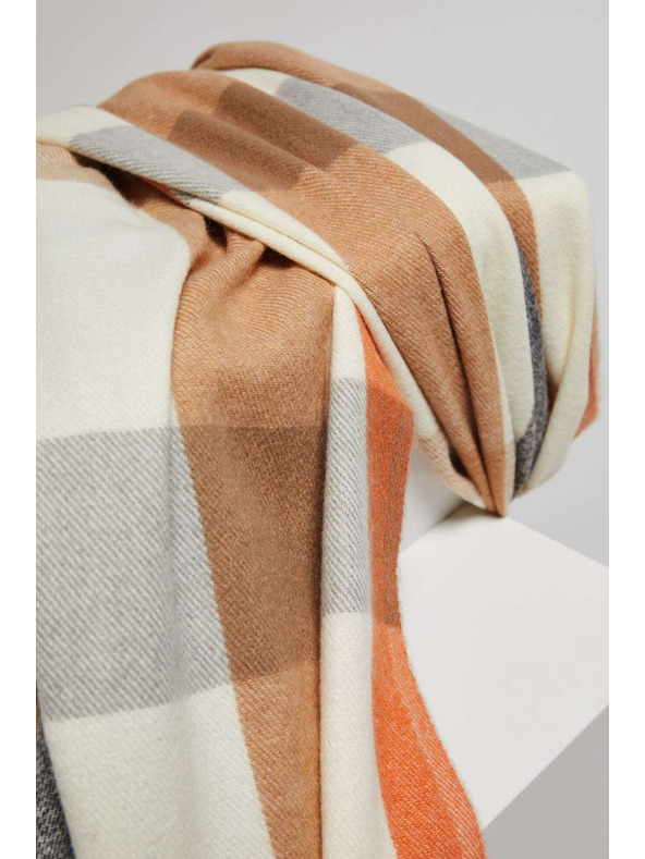 Moodo Narančasti šal u kocki s resicama Moodo
