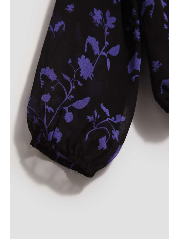 Moodo Crna košulja s cvjetnim uzorkom Moodo