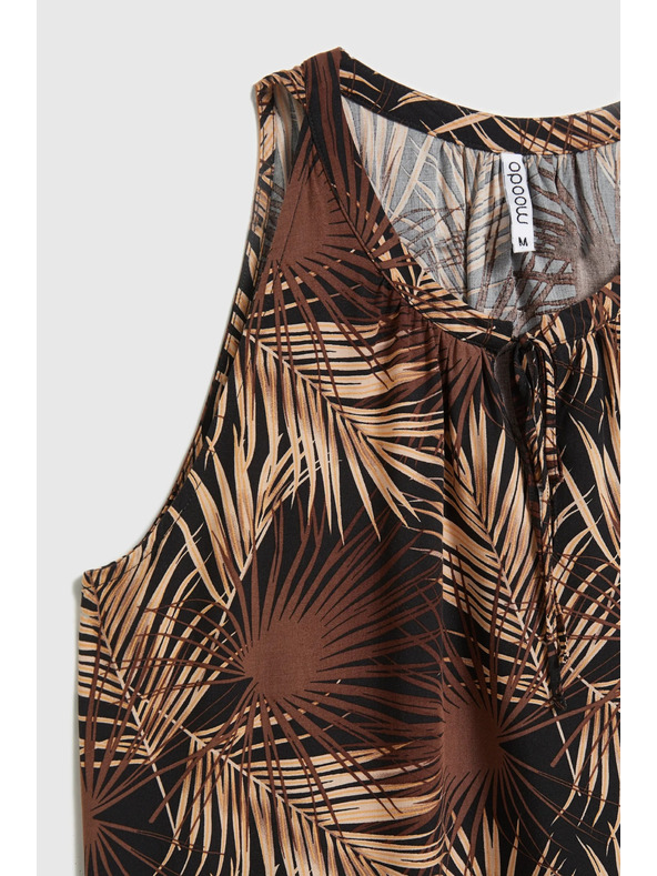 Moodo Crna košulja s tropskim uzorkom i vezanim izrezom Moodo