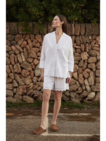 Moodo Bijela oversize košulja s V-izrezom Moodo