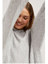 Moodo Pulover s dekorativnim pletenjem svijetlosivi Moodo