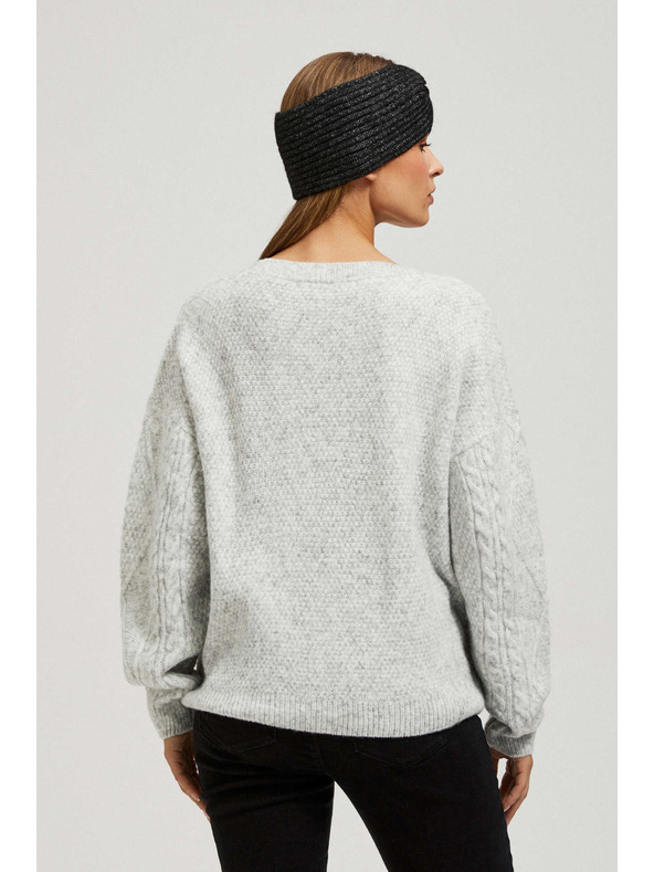 Moodo Sivi pulover s V-izrezom Moodo