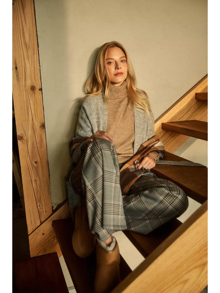 Moodo Džemper s rolakom bež Moodo