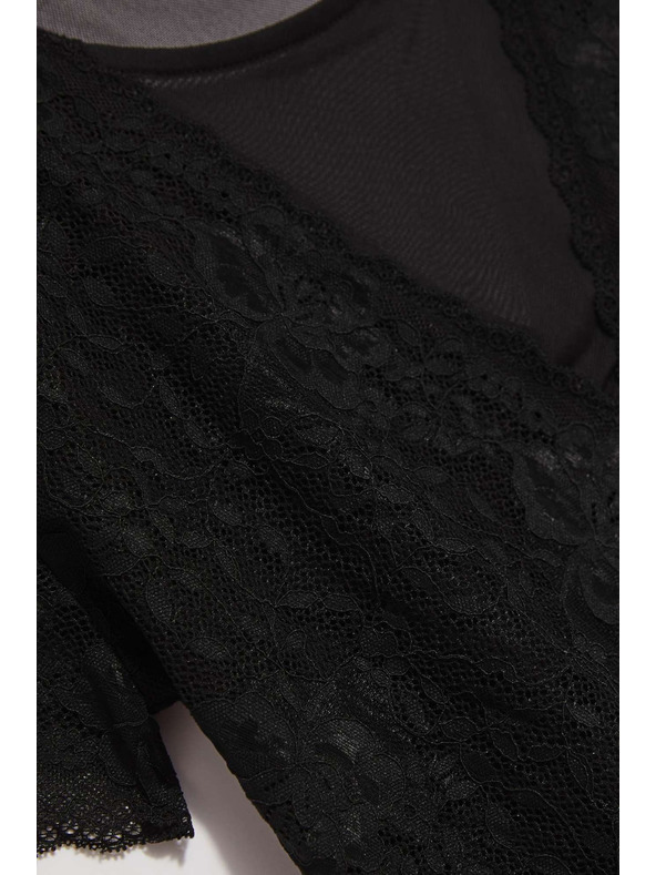 Moodo Čipkasta bluza Moodo