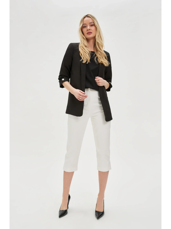 Moodo Sako sa naboranim 3/4 rukavima crne boje Moodo