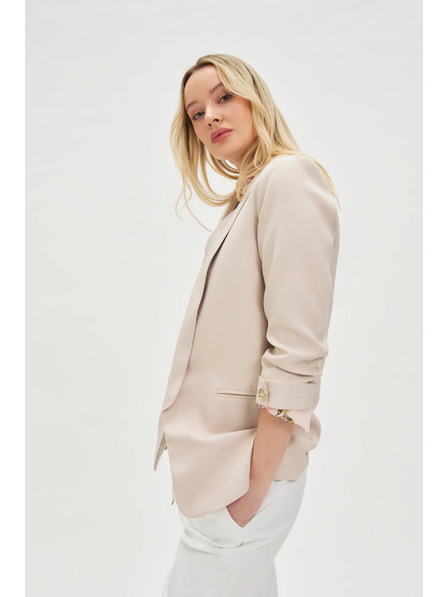 Moodo Bež sako sa naborima na 3/4 rukavima Moodo